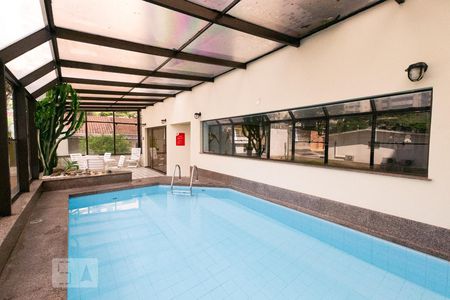 Apartamento à venda com 40m², 1 quarto e 1 vagaPiscina