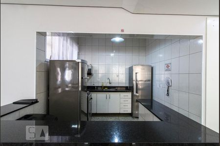Apartamento à venda com 74m², 2 quartos e 2 vagasCopa do Salão de Festas 