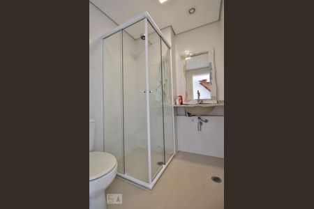 Banheiro de apartamento à venda com 1 quarto, 68m² em Jardim Ampliação, São Paulo