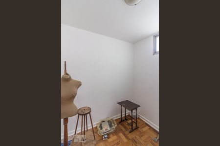 Apartamento à venda com 124m², 2 quartos e 1 vaga Apartamento à venda com 124m², 2 quartos e 1 vagaQuarto de serviço