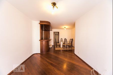 Apartamento à venda com 110m², 3 quartos e 2 vagasSala