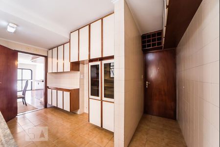 Apartamento à venda com 110m², 3 quartos e 2 vagasCozinha