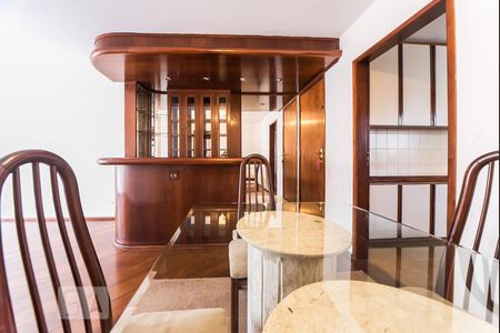 Apartamento à venda com 110m², 3 quartos e 2 vagasSala