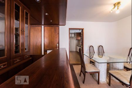 Apartamento à venda com 110m², 3 quartos e 2 vagasSala