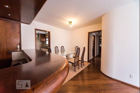 Apartamento à venda com 110m², 3 quartos e 2 vagasSala