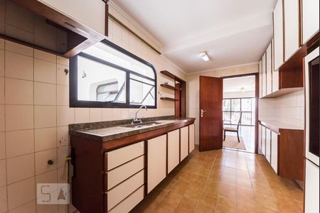 Apartamento à venda com 110m², 3 quartos e 2 vagasCozinha