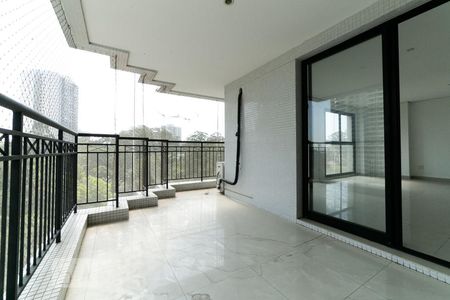 Varanda de apartamento à venda com 4 quartos, 370m² em Chácara Flora, São Paulo