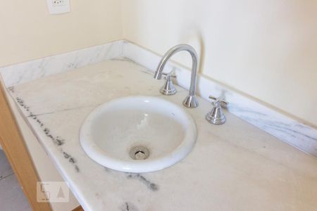 Banheiro de apartamento para alugar com 1 quarto, 44m² em Santana, São Paulo