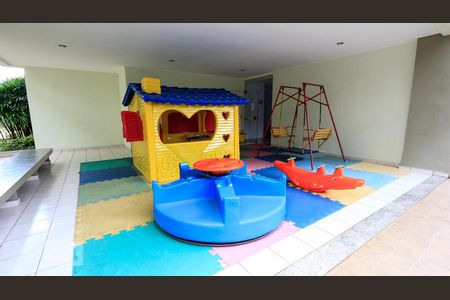 Apartamento para alugar com 62m², 2 quartos e 1 vagaPlayground