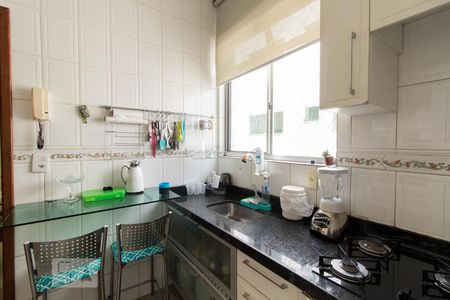 Apartamento à venda com 120m², 3 quartos e 2 vagas Apartamento à venda com 120m², 3 quartos e 2 vagasCozinha