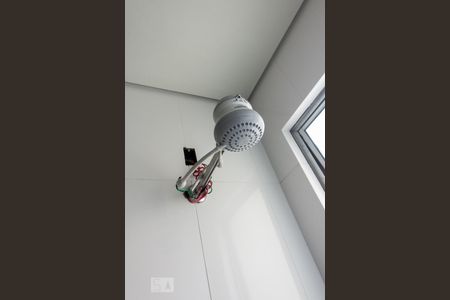 Apartamento à venda com 120m², 3 quartos e 2 vagas Apartamento à venda com 120m², 3 quartos e 2 vagasChuveiro Suíte 2