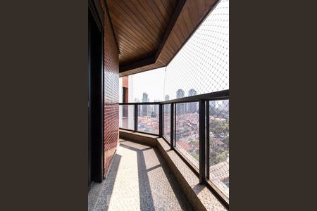 Apartamento à venda com 420m², 6 quartos e 4 vagasVaranda Quarto 1 Suíte 