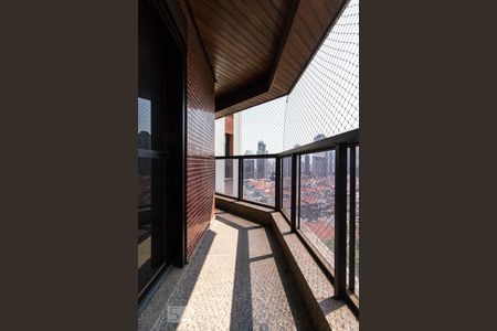 Apartamento à venda com 420m², 6 quartos e 4 vagasVaranda Sala de Almoço 