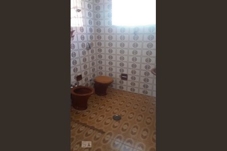 Casa à venda com 153m², 3 quartos e 3 vagasBanheiro