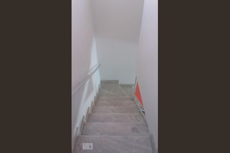 Escada de casa à venda com 3 quartos, 153m² em Vila Aurora (zona Norte), São Paulo