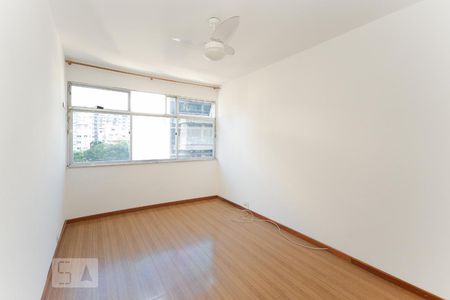 Sala de apartamento à venda com 2 quartos, 70m² em Tijuca, Rio de Janeiro