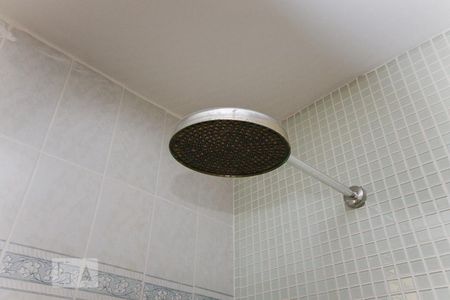 Apartamento à venda com 70m², 2 quartos e 1 vagaBanheiro chuveiro