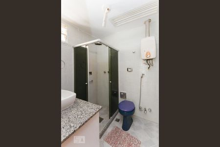 Banheiro de apartamento à venda com 2 quartos, 70m² em Tijuca, Rio de Janeiro