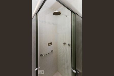 Banheiro de apartamento à venda com 2 quartos, 70m² em Tijuca, Rio de Janeiro