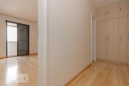 Apartamento para alugar com 210m², 4 quartos e 3 vagasQuarto suíte 1