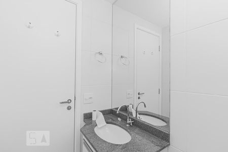 BANHEIRO de kitnet/studio à venda com 1 quarto, 31m² em Água Branca, São Paulo