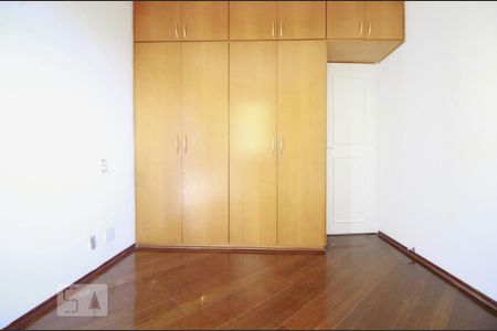 Apartamento para alugar com 65m², 3 quartos e 1 vagaQuarto 2