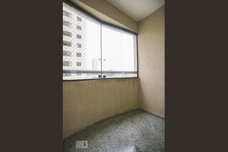 Varanda de apartamento à venda com 2 quartos, 60m² em Vila Bertioga, São Paulo
