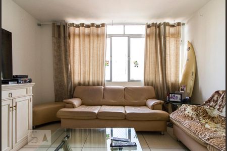 Sala  de apartamento para alugar com 2 quartos, 70m² em Quinta da Paineira, São Paulo