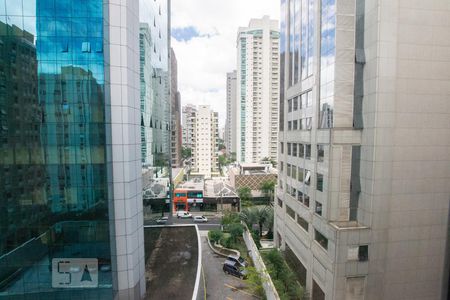 Apartamento para alugar com 100m², 2 quartos e 1 vagaVista Suíte