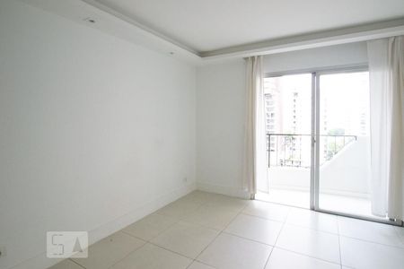 Sala de apartamento para alugar com 2 quartos, 100m² em Itaim Bibi, São Paulo