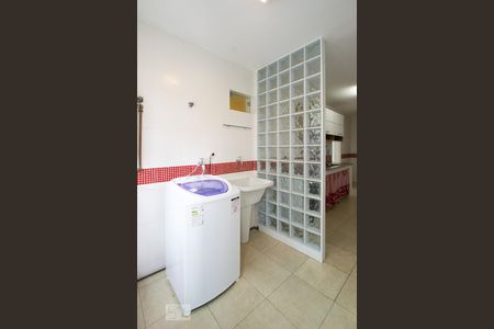 Apartamento para alugar com 100m², 2 quartos e 1 vagaÁrea de Serviço