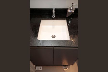 Studio para alugar com 28m², 1 quarto e sem vagaBanheiro