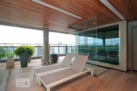 Studio para alugar com 28m², 1 quarto e sem vagaPiscina