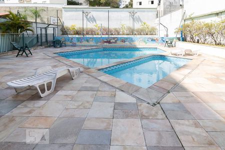 Apartamento à venda com 60m², 2 quartos e 2 vagas Apartamento à venda com 60m², 2 quartos e 2 vagasPiscina