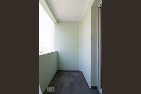 Apartamento à venda com 60m², 2 quartos e 2 vagas Apartamento à venda com 60m², 2 quartos e 2 vagasTerraço