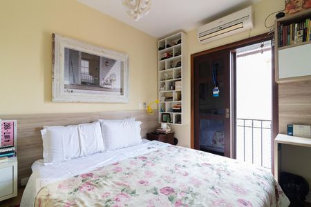 Suíte de casa de condomínio para alugar com 3 quartos, 156m² em Cambuci, São Paulo