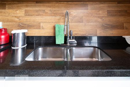 Casa de condomínio para alugar com 156m², 3 quartos e 4 vagas Casa de condomínio para alugar com 156m², 3 quartos e 4 vagasDetalhe da cozinha