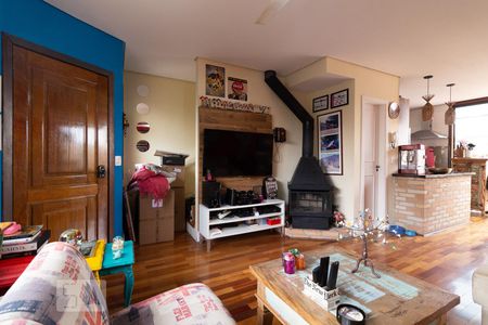 Sala de casa de condomínio para alugar com 3 quartos, 156m² em Cambuci, São Paulo