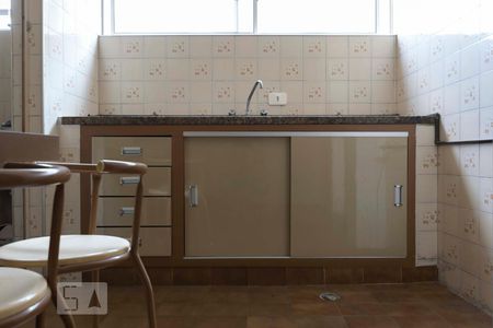 Apartamento à venda com 65m², 2 quartos e sem vagaCozinha (Armários)