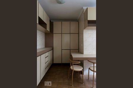 Apartamento à venda com 65m², 2 quartos e sem vagaCozinha (Armários)