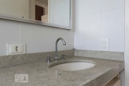 Apartamento à venda com 65m², 2 quartos e sem vagaBanheiro (Torneira)