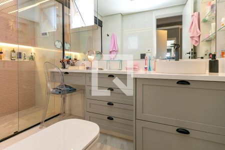 Apartamento à venda com 84m², 2 quartos e 2 vagasBanheiro da Suíte 1