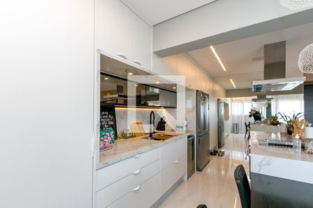 Apartamento à venda com 84m², 2 quartos e 2 vagasCozinha