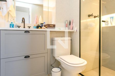 Apartamento à venda com 84m², 2 quartos e 2 vagasBanheiro da Suíte 2