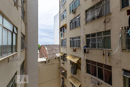 Vista de kitnet/studio para alugar com 1 quarto, 30m² em Centro, Niterói