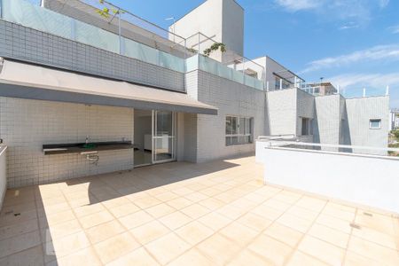 Apartamento à venda com 196m², 3 quartos e 3 vagas Apartamento à venda com 196m², 3 quartos e 3 vagasCobertura - 2º Andar