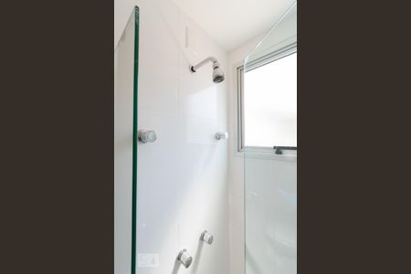Apartamento à venda com 196m², 3 quartos e 3 vagas Apartamento à venda com 196m², 3 quartos e 3 vagasBanheiro Social - 2º Andar