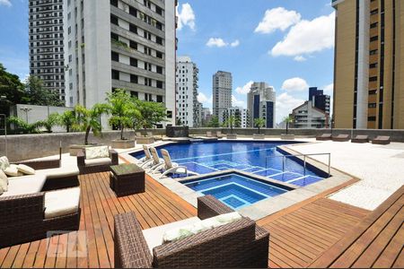 Apartamento à venda com 80m², 1 quarto e 2 vagasPiscina