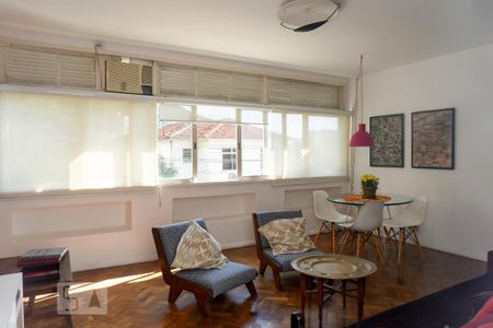 Sala de apartamento para alugar com 3 quartos, 110m² em Jardim Botânico, Rio de Janeiro