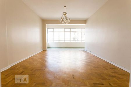 Apartamento à venda com 255m², 3 quartos e 2 vagas Apartamento à venda com 255m², 3 quartos e 2 vagasSala